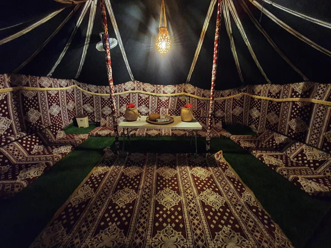 Crescent Desert Private Camp Shahiq Exterior photo
