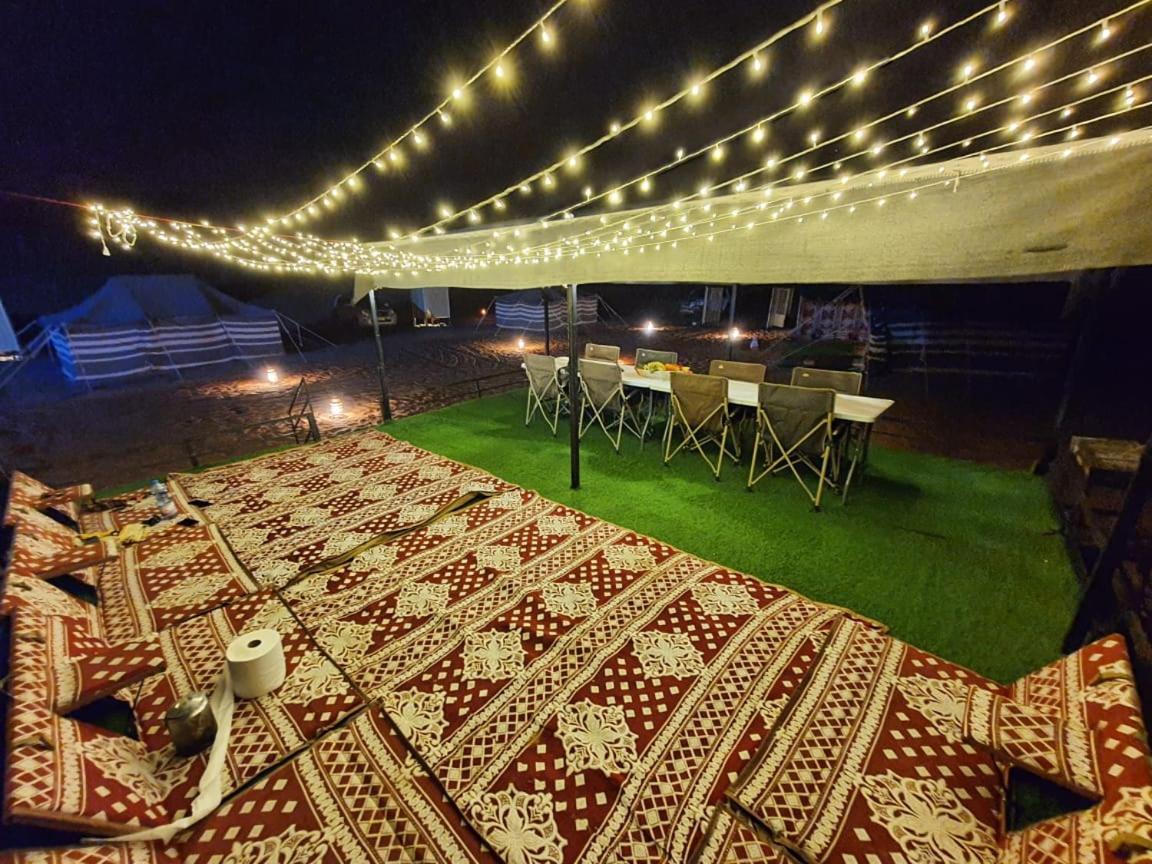 Crescent Desert Private Camp Shahiq Exterior photo
