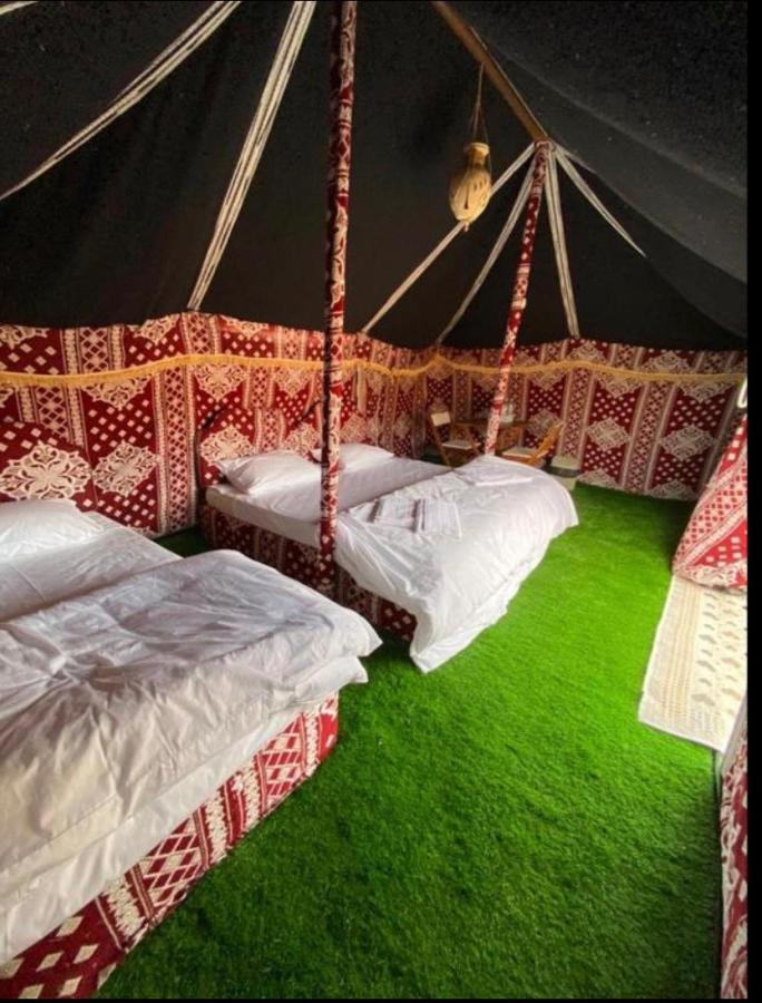 Crescent Desert Private Camp Shahiq Exterior photo