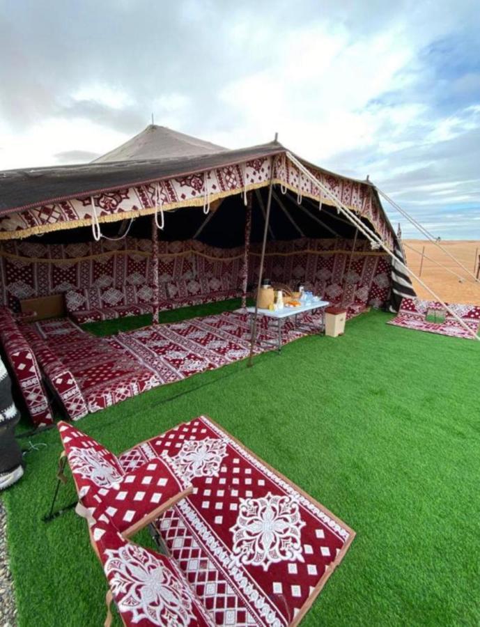 Crescent Desert Private Camp Shahiq Exterior photo