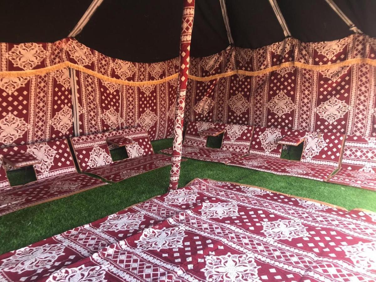 Crescent Desert Private Camp Shahiq Exterior photo