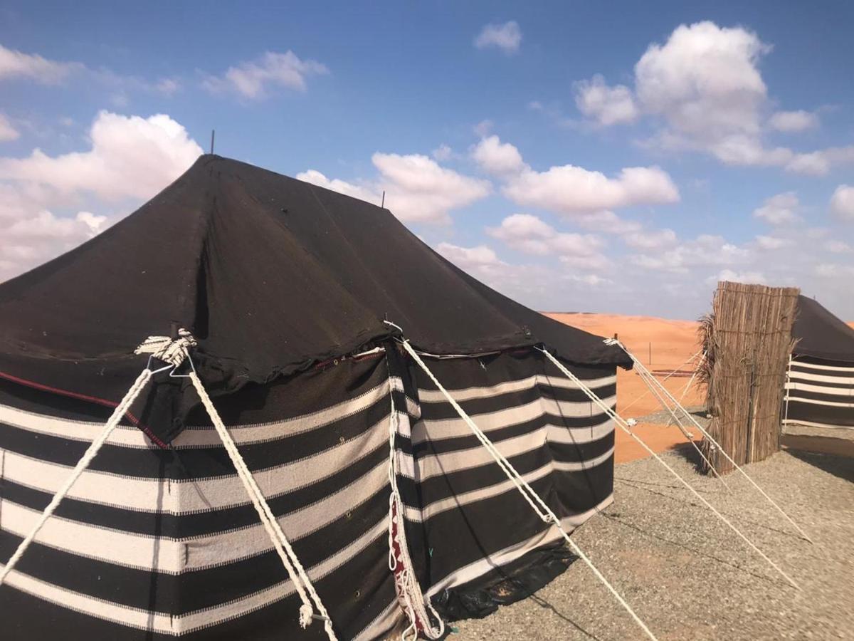 Crescent Desert Private Camp Shahiq Exterior photo